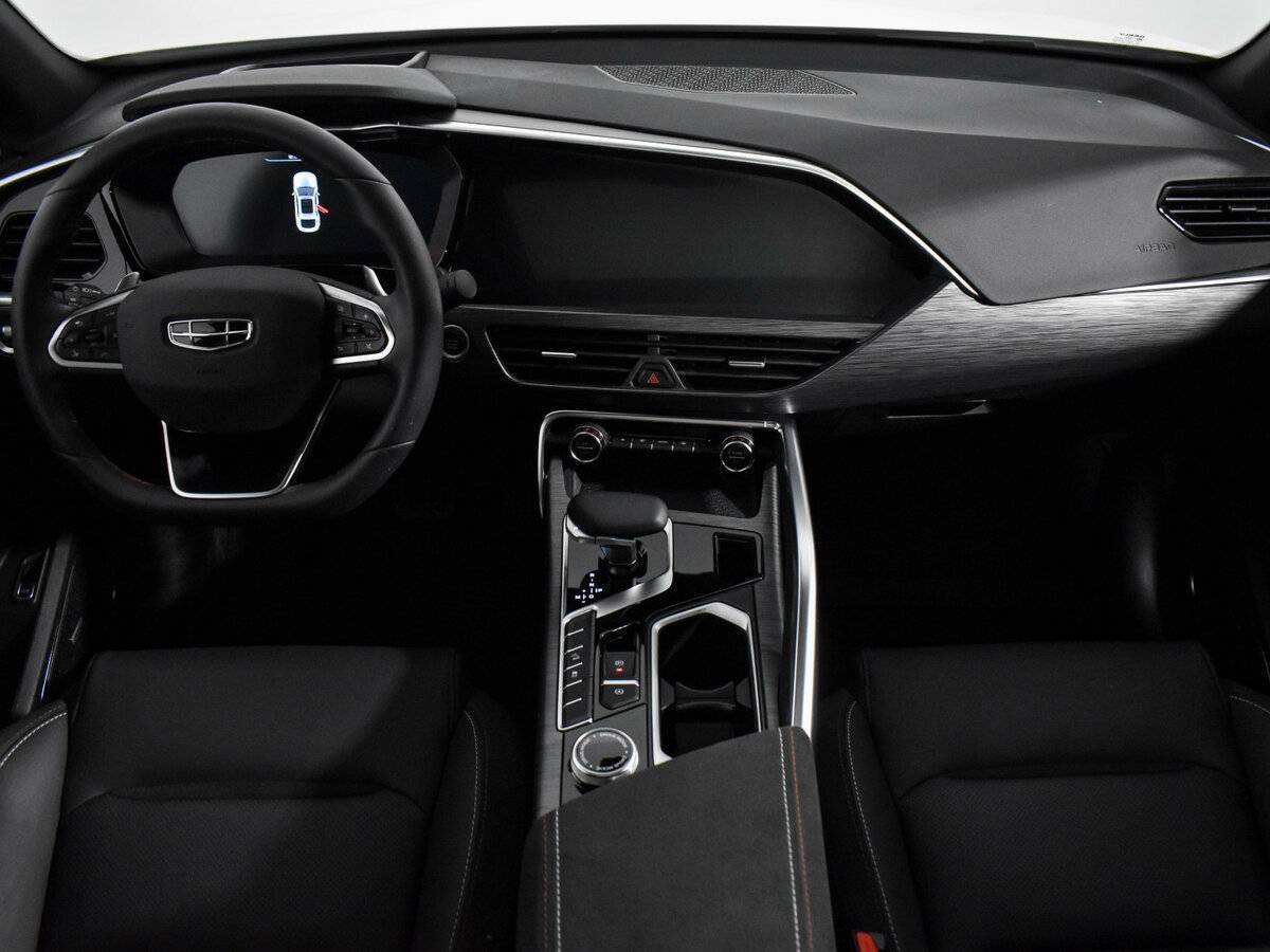 Geely Tugella, 2024 Фото №16