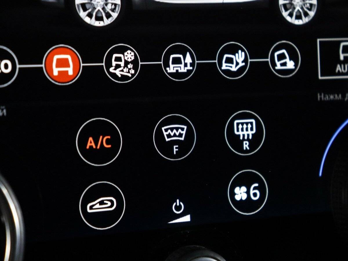 Land Rover Range Rover Sport SVR, 2021 Фото №36