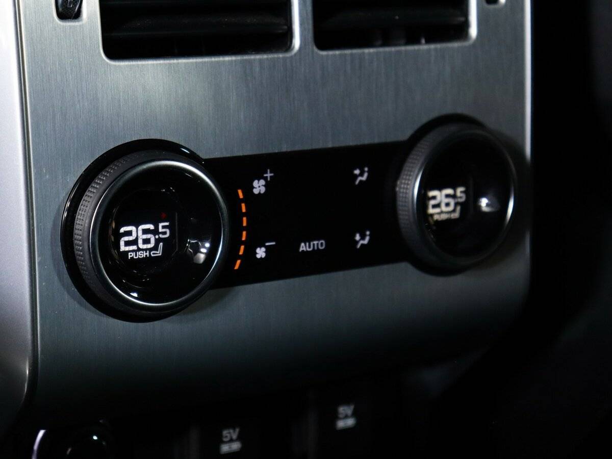 Land Rover Range Rover Sport SVR, 2021 Фото №37