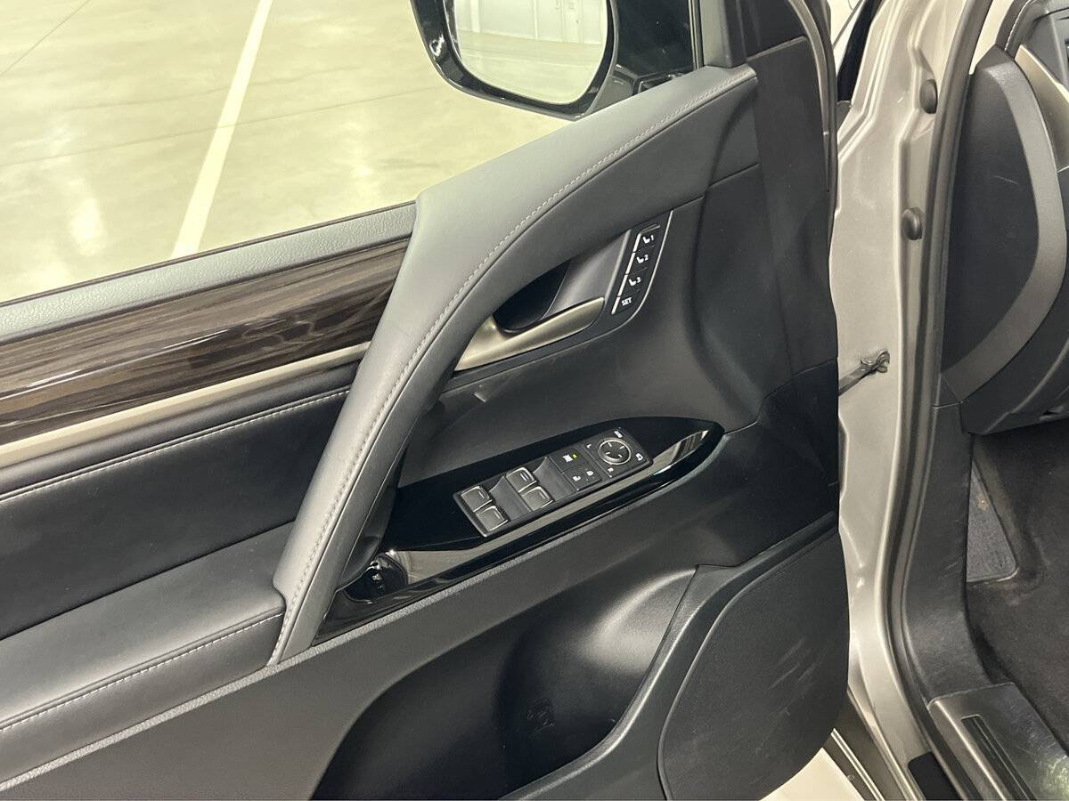 Lexus LX Arctic Trucks 450d AT35, 2021 Фото №25