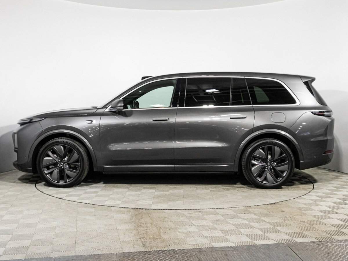 Lixiang L9 44.5 kWh, 2023 - 11 900 км. | Фото №7