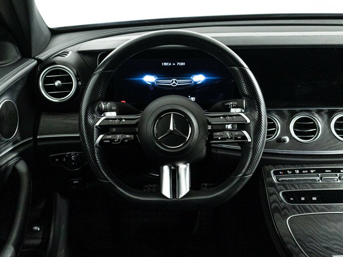 Mercedes-Benz E-Класс 200, 2021 Фото №20