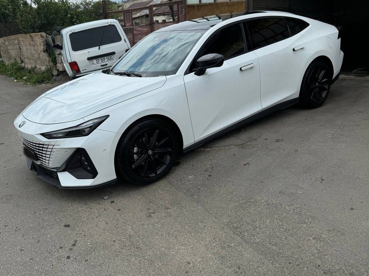 Changan UNI-V, 2023 - 36 400 км. | Фото №8