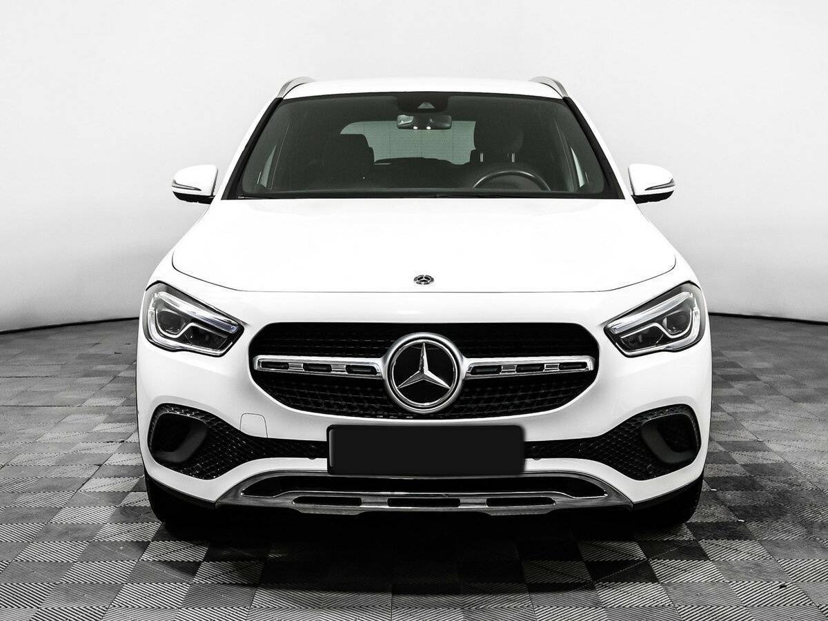 Mercedes-Benz GLA 200, 2020 - 74 331 км. | Фото №2