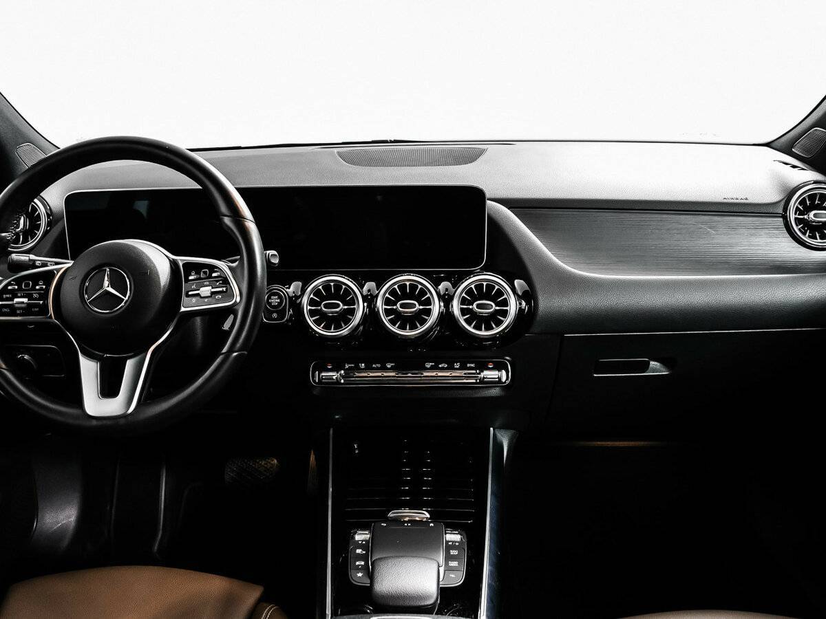 Mercedes-Benz GLA 200, 2020 Фото №11