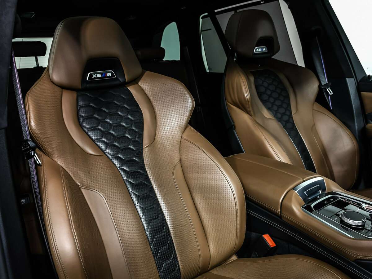 BMW X5 M Competition, 2020 Фото №17