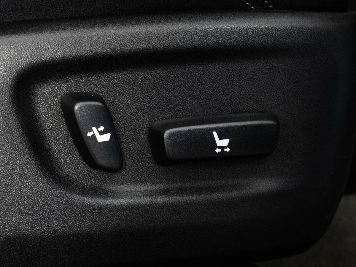 Toyota Land Cruiser Prado, 2018 Фото №21