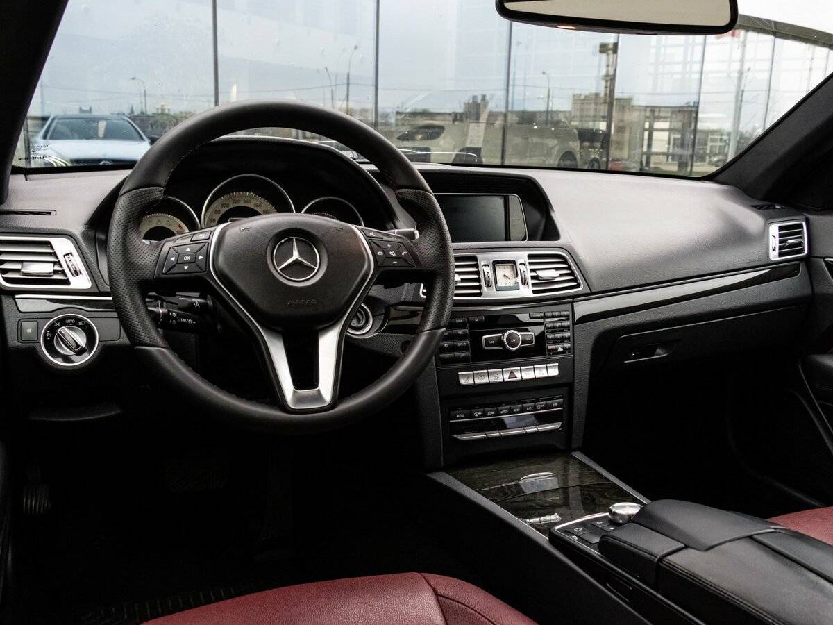 Mercedes-Benz E-Класс 200, 2013 Фото №13