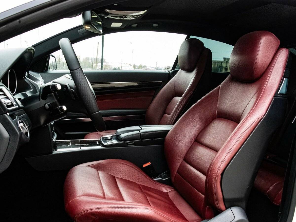 Mercedes-Benz E-Класс 200, 2013 Фото №20