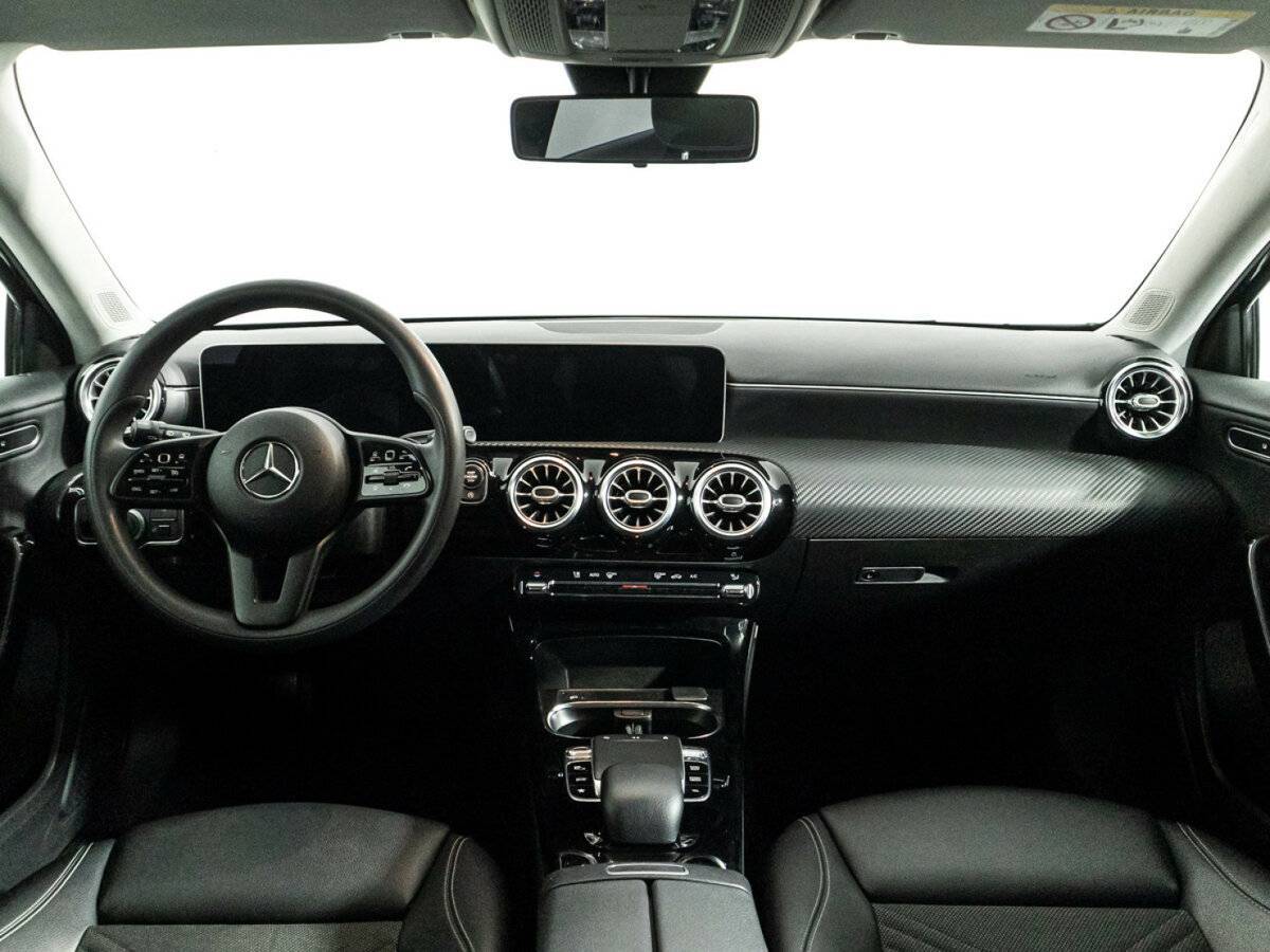 Mercedes-Benz A-Класс 200, 2018 Фото №13