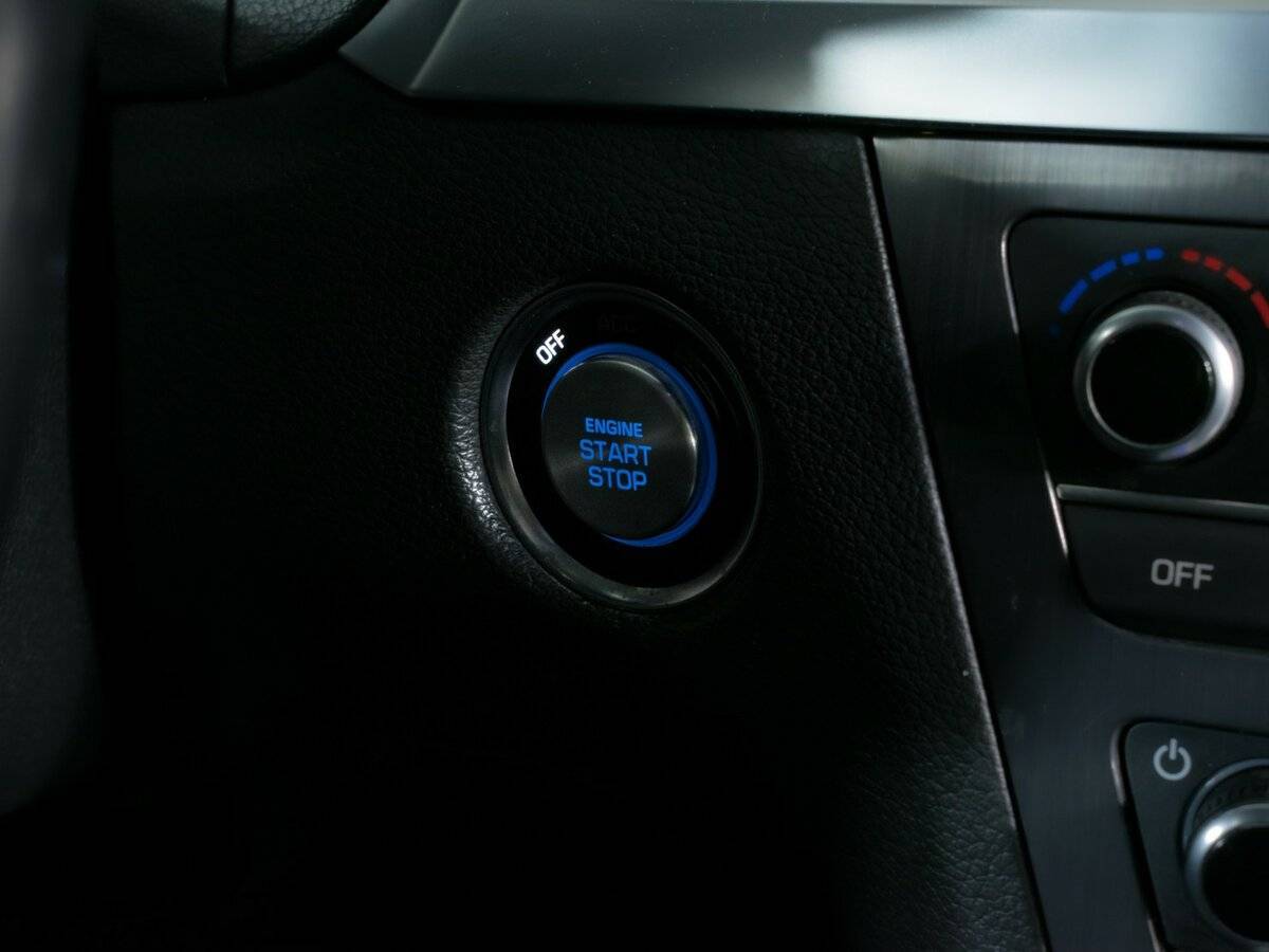 Genesis G80, 2017 Фото №15