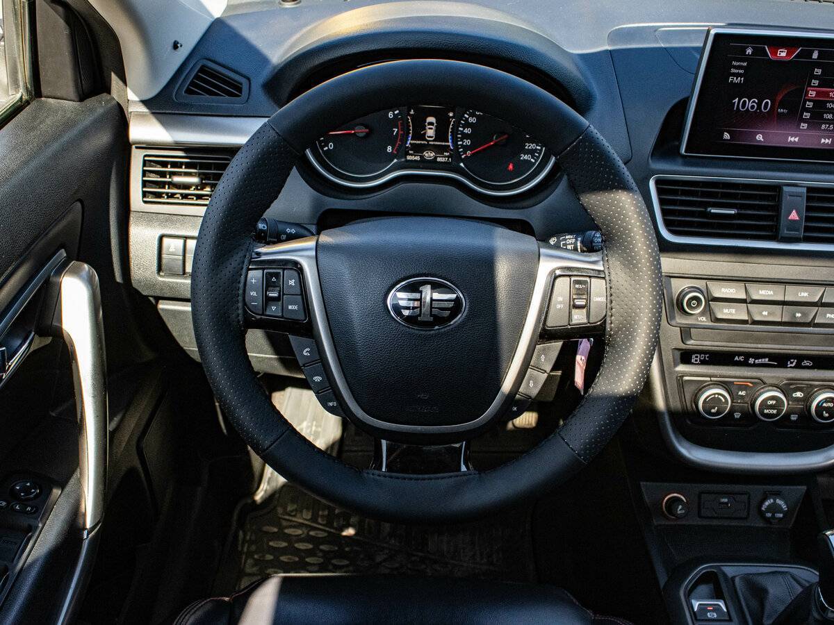 FAW Besturn X80, 2018 Фото №6