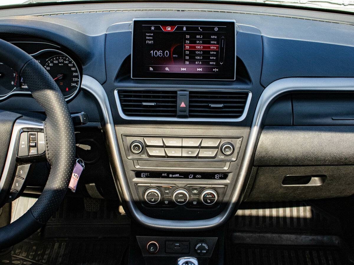 FAW Besturn X80, 2018 Фото №7