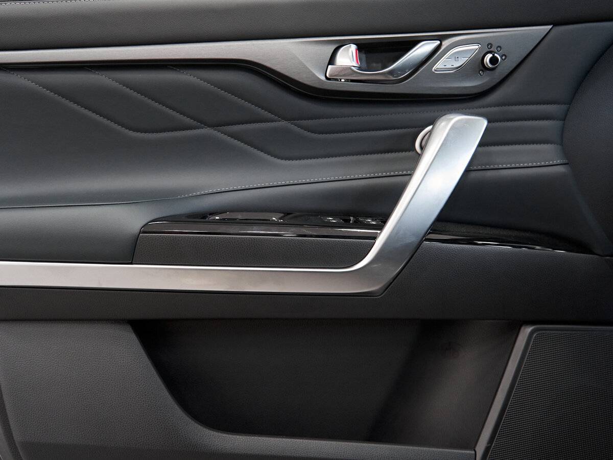 Changan CS95, 2024 Фото №9