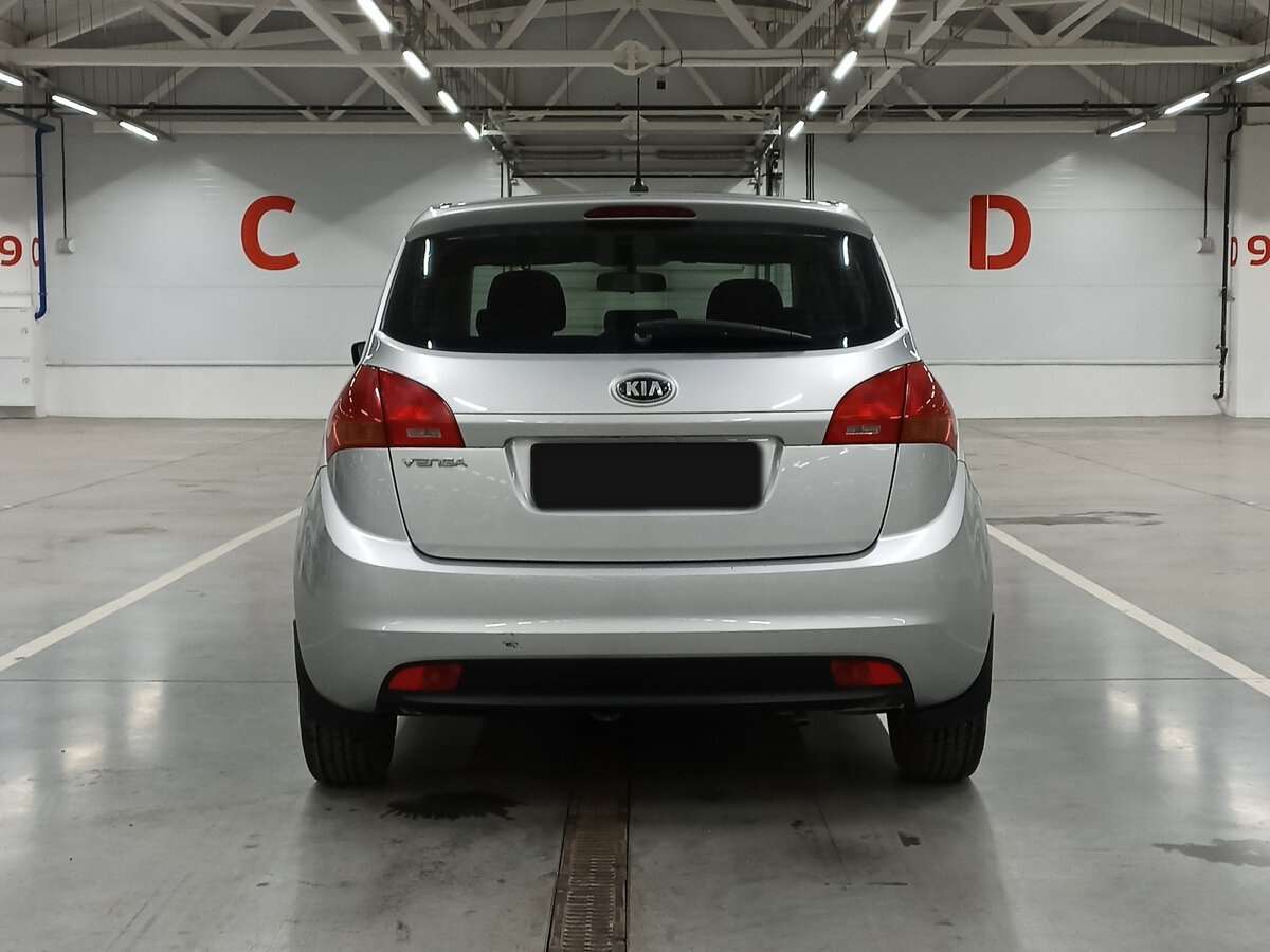 Kia Venga, 2013 Фото №6