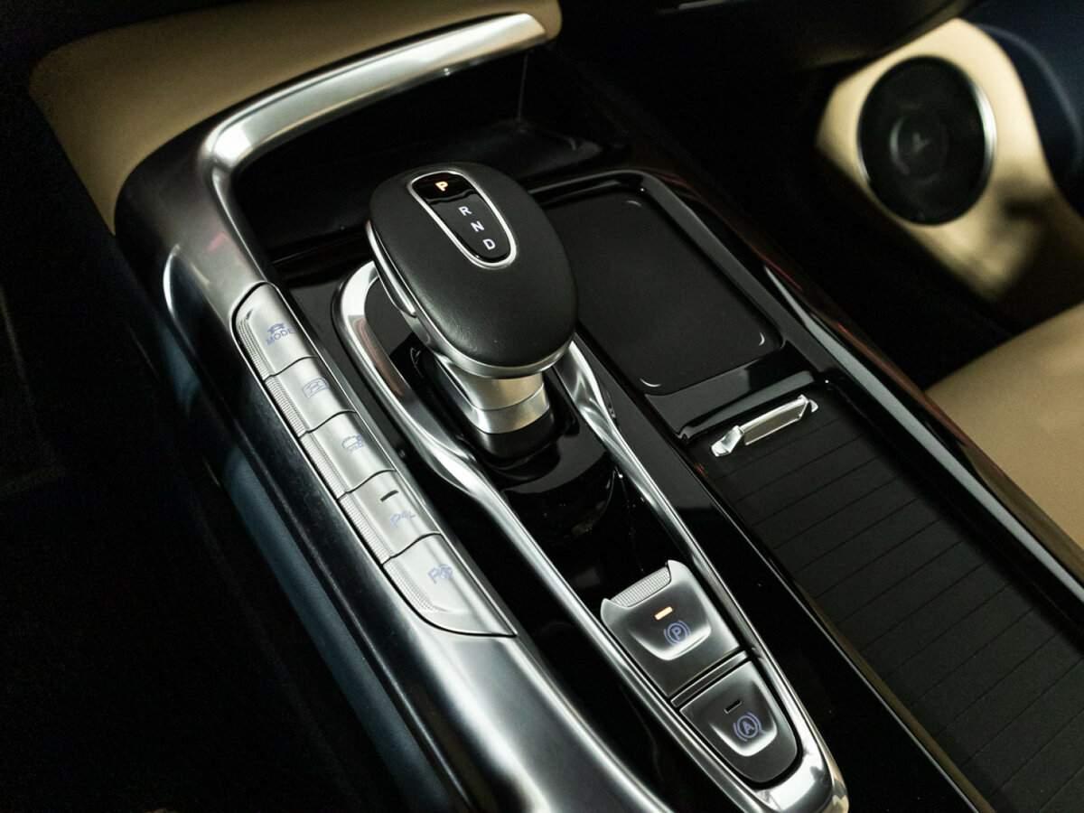 Voyah Free EVR, 2022 Фото №19