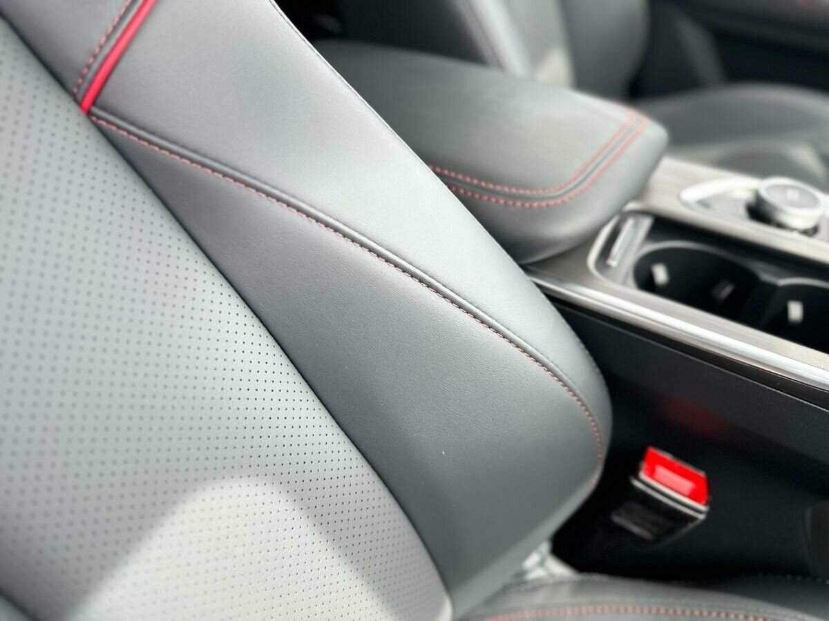 Changan UNI-T, 2024 Фото №13