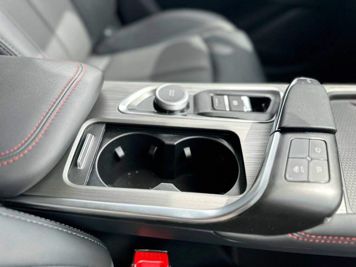 Changan UNI-T, 2024 Фото №14