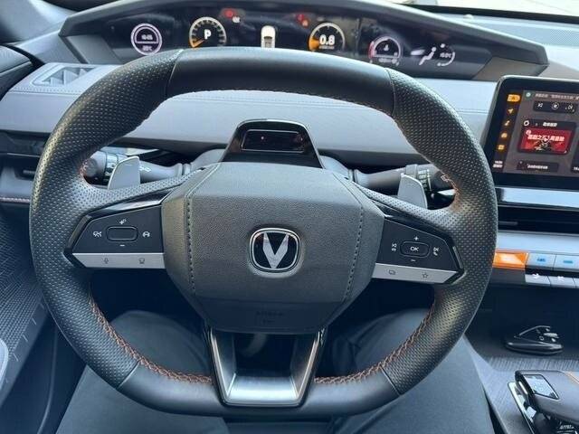 Changan UNI-V, 2022 Фото №11