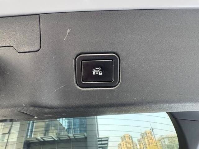 Changan UNI-V, 2022 Фото №23