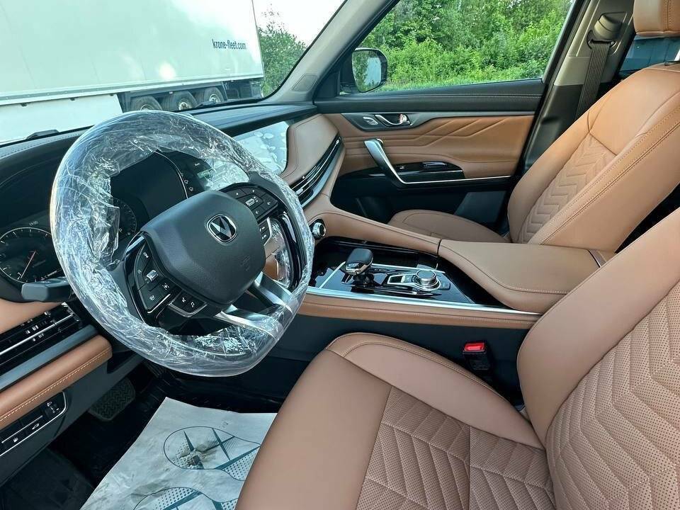 Changan CS95, 2023 Фото №9