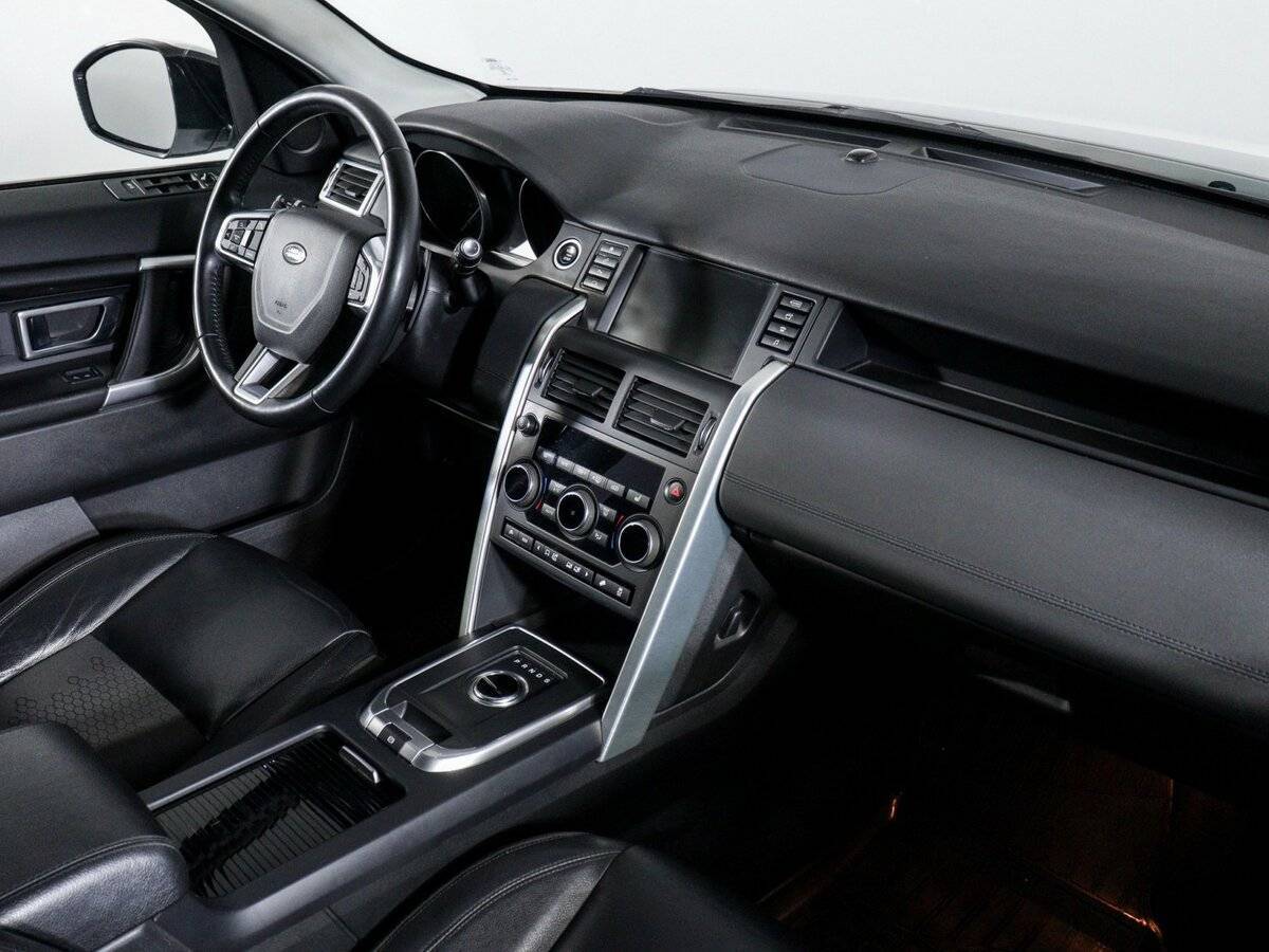 Land Rover Discovery Sport, 2017 Фото №9