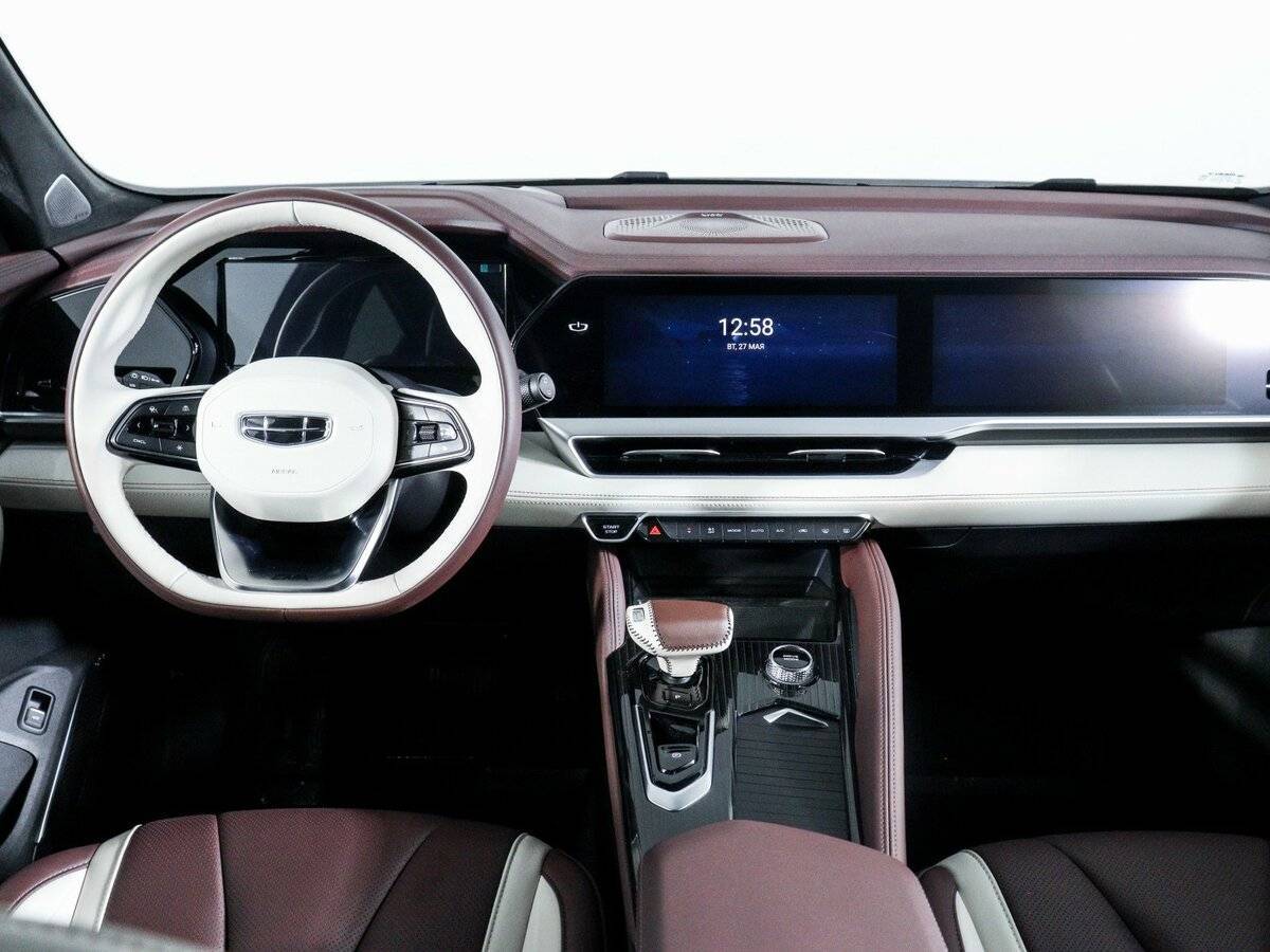 Geely Monjaro, 2023 Фото №12