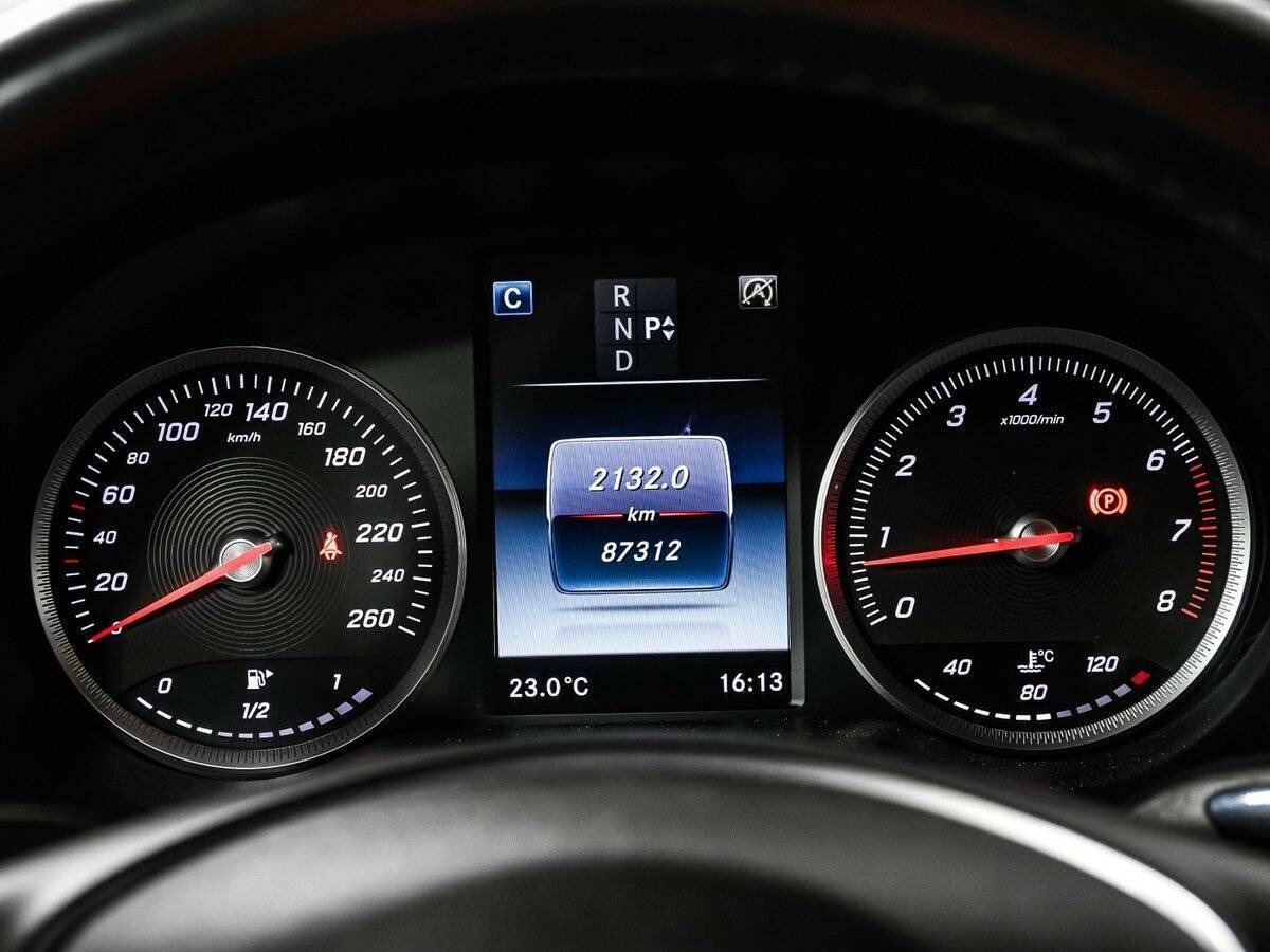 Mercedes-Benz GLC 250, 2016 Фото №10