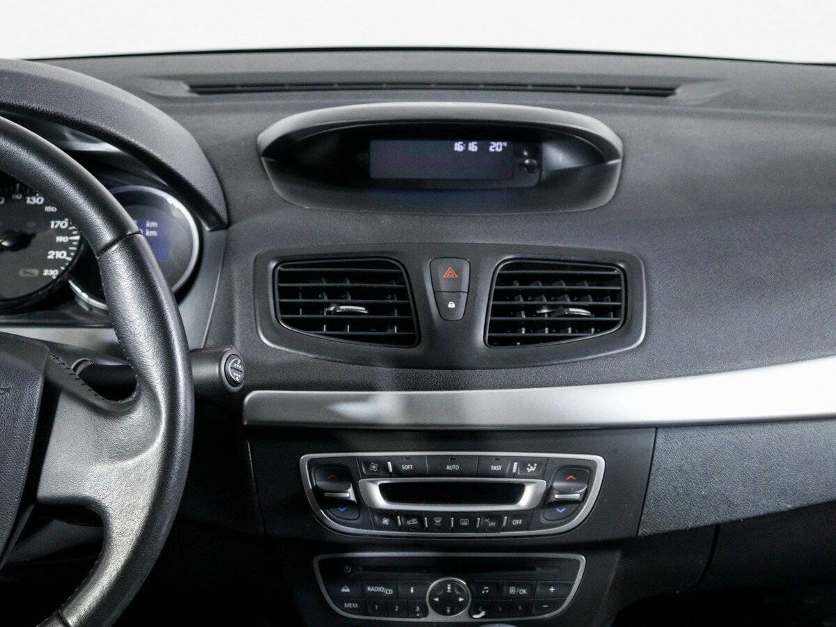 Renault Fluence, 2012 Фото №11