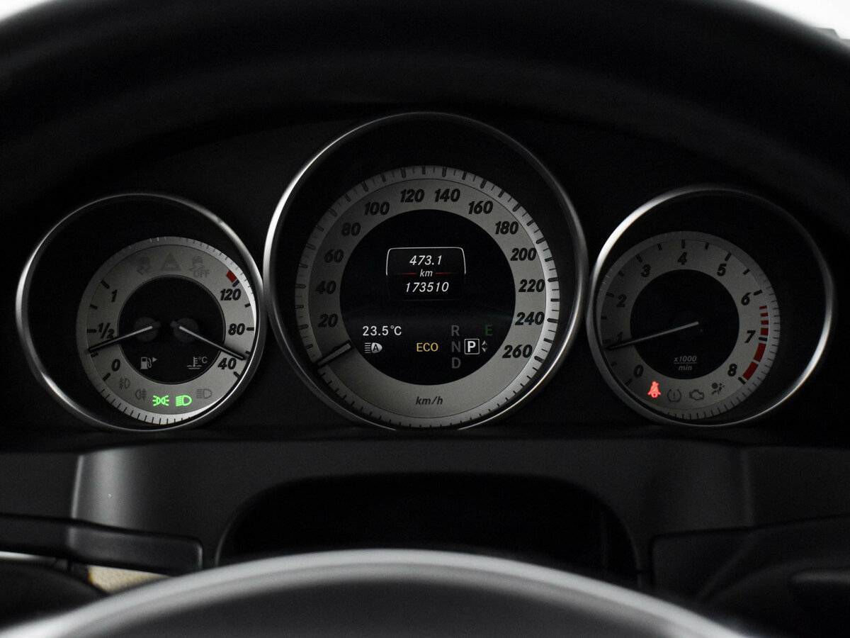 Mercedes-Benz E-Класс 250, 2015 Фото №21