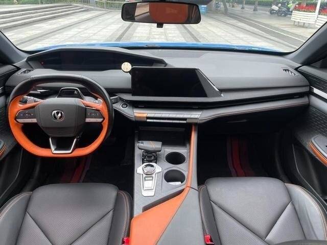 Changan UNI-V, 2022 Фото №12