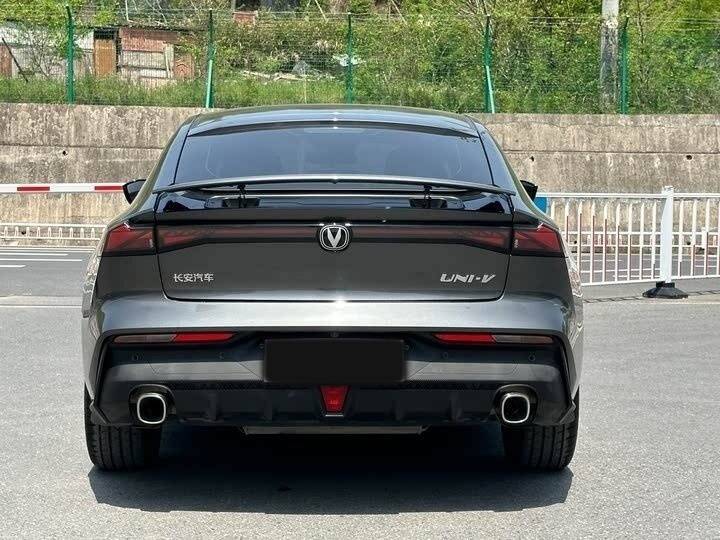 Changan UNI-V, 2022 - 17 300 км. | Фото №6