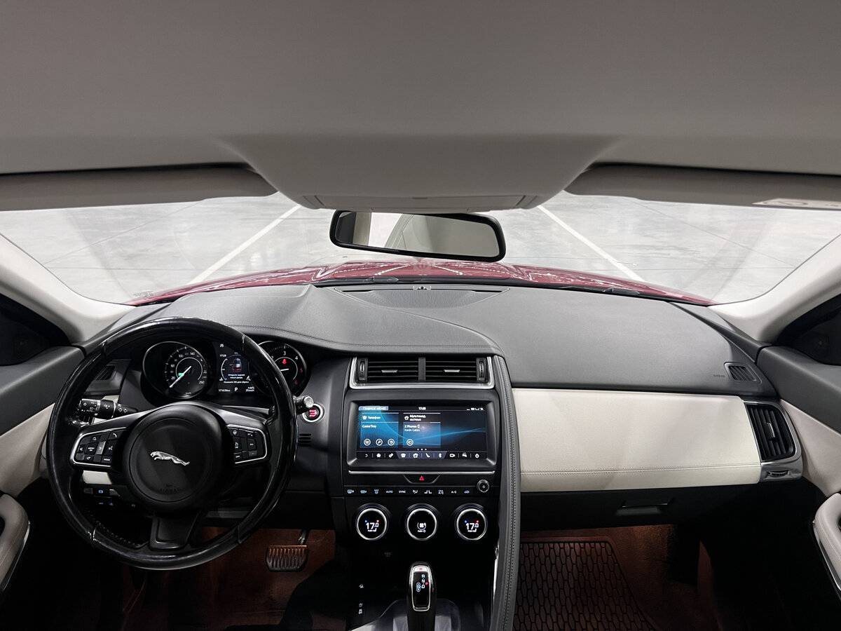 Jaguar E-Pace, 2018 Фото №14