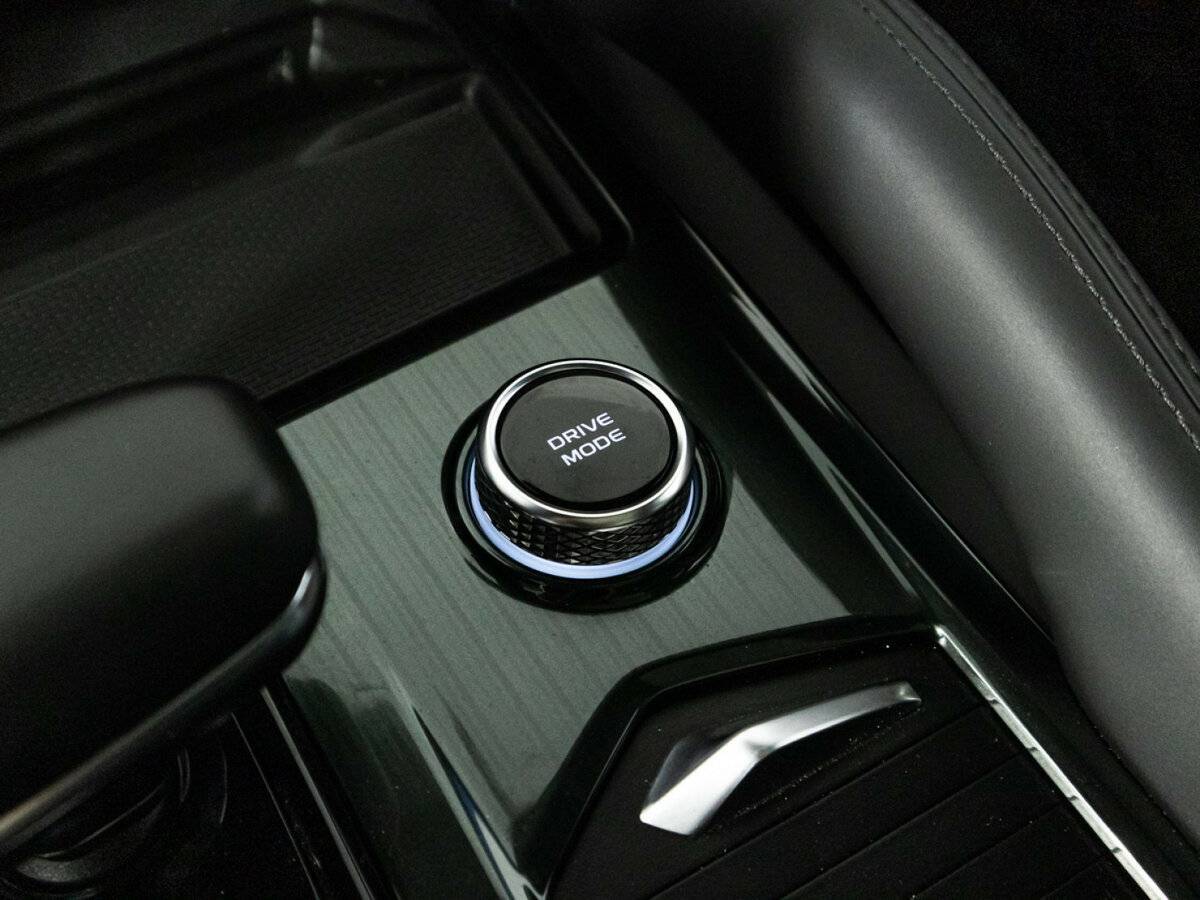 Geely Monjaro, 2023 Фото №23