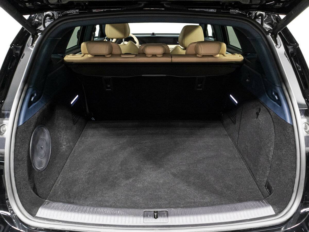 Voyah Free EVR, 2023 Фото №15