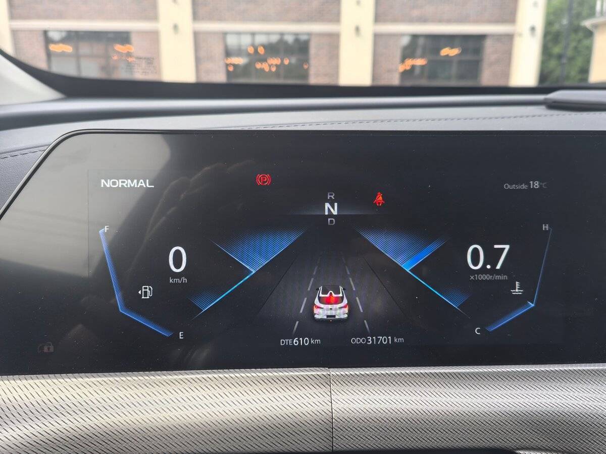 Changan UNI-T, 2023 Фото №10