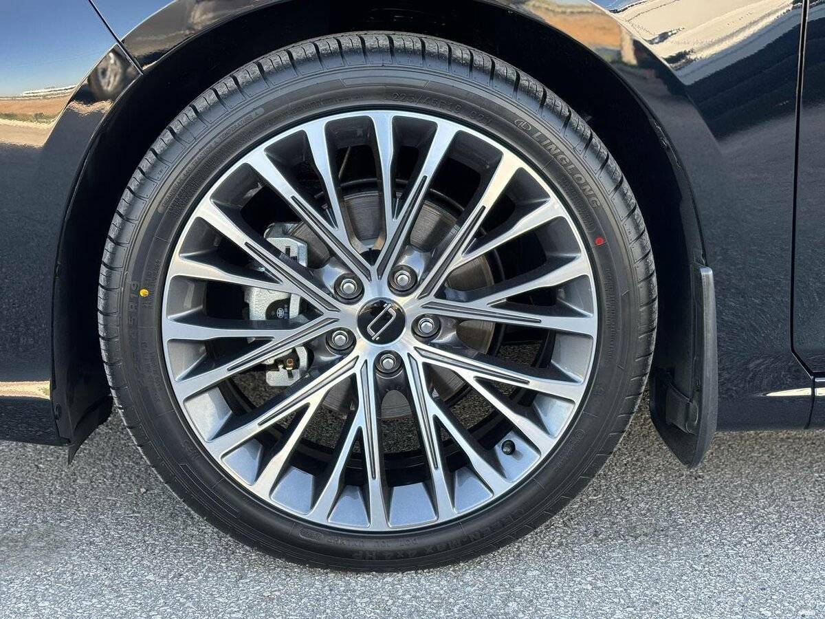 FAW Bestune B70, 2024 Фото №16