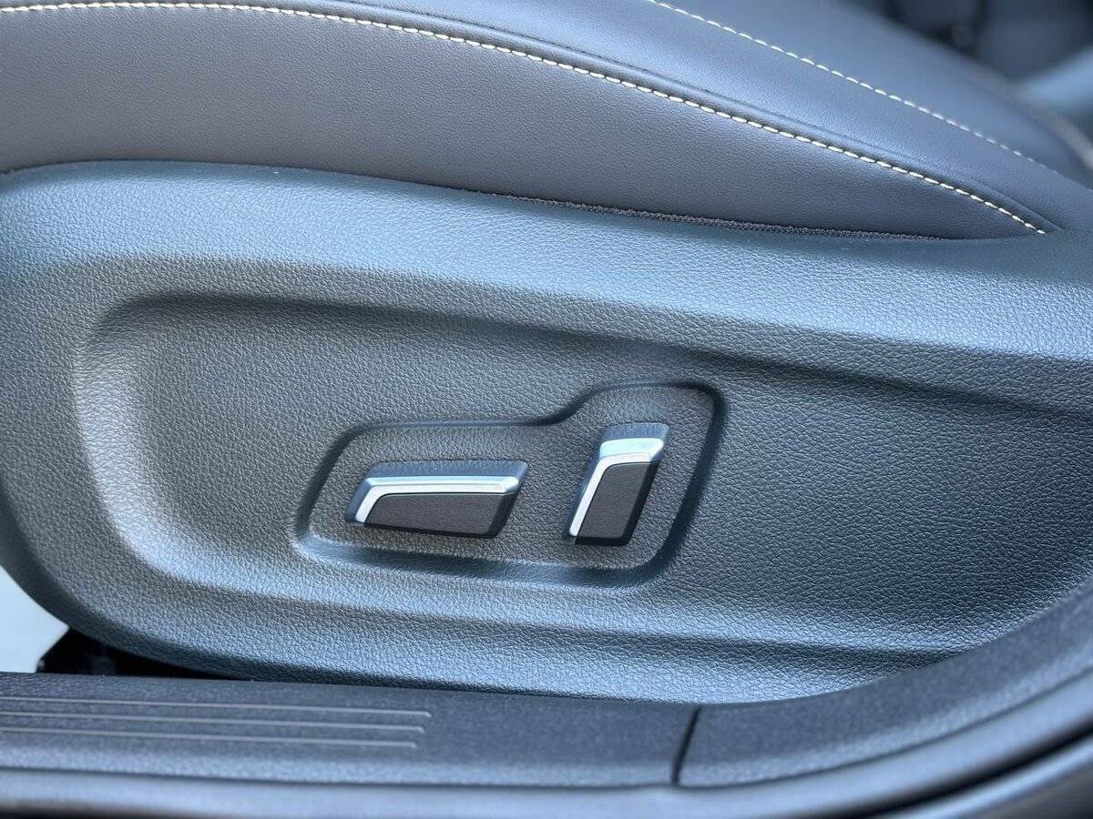 FAW Bestune B70, 2024 Фото №23