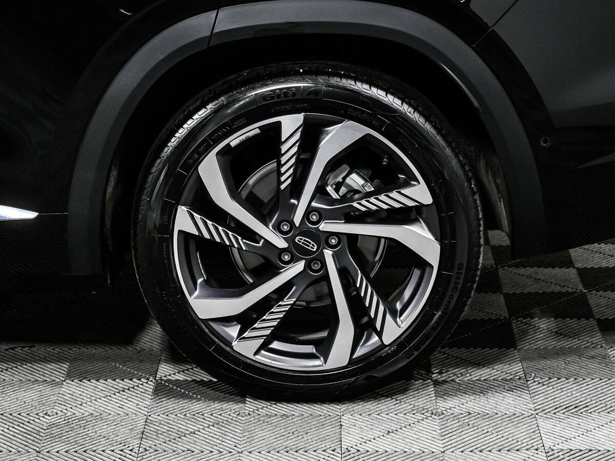 Geely Monjaro, 2023 Фото №14