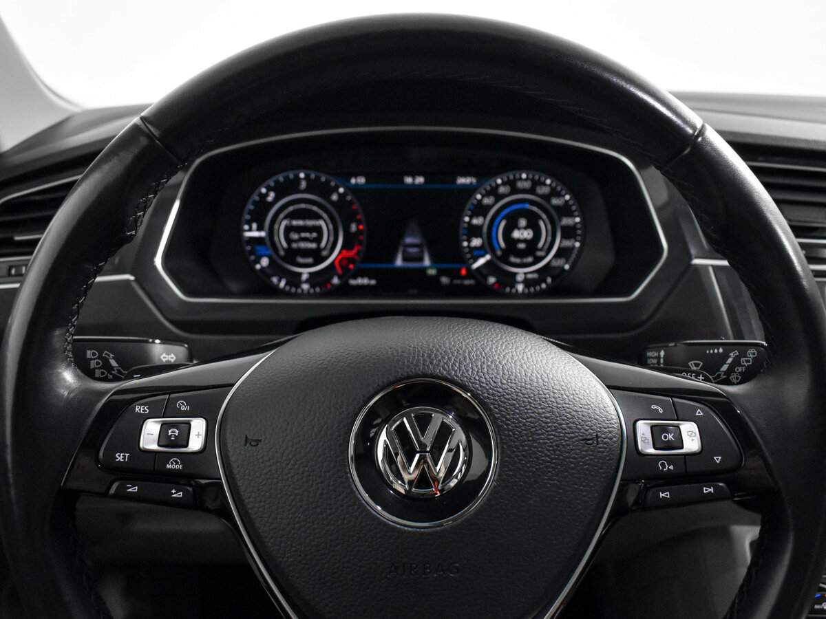 Volkswagen Tiguan, 2017 Фото №21