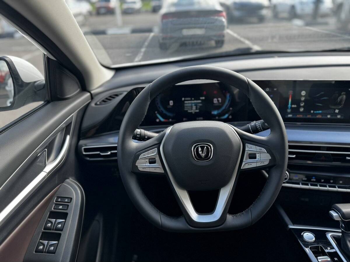 Changan Eado Plus, 2023 Фото №18