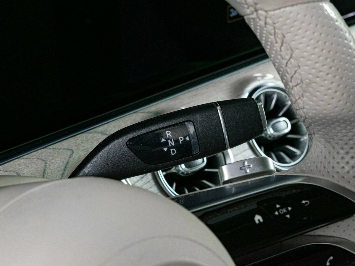 Mercedes-Benz E-Класс 200, 2021 Фото №13