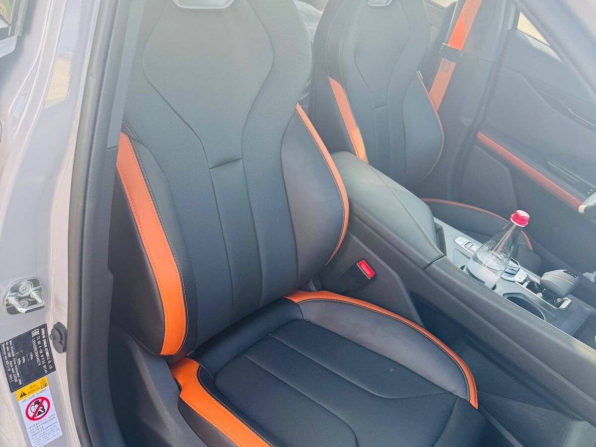 Changan UNI-V, 2023 Фото №11