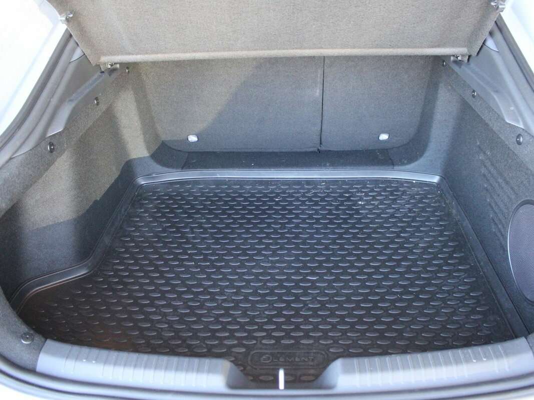 Changan UNI-V, 2023 Фото №12