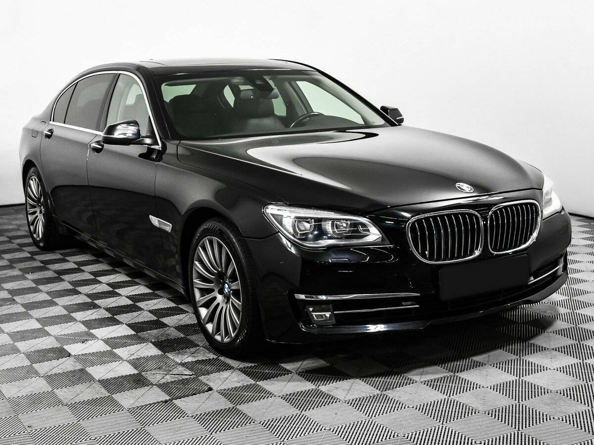 BMW 7 серии Long 740Li xDrive, 2012 - 179 245 км. | Фото №3