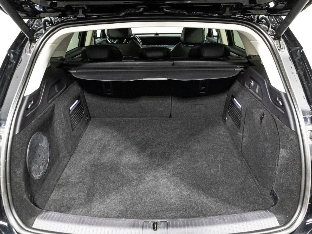 Voyah Free EVR, 2022 Фото №15