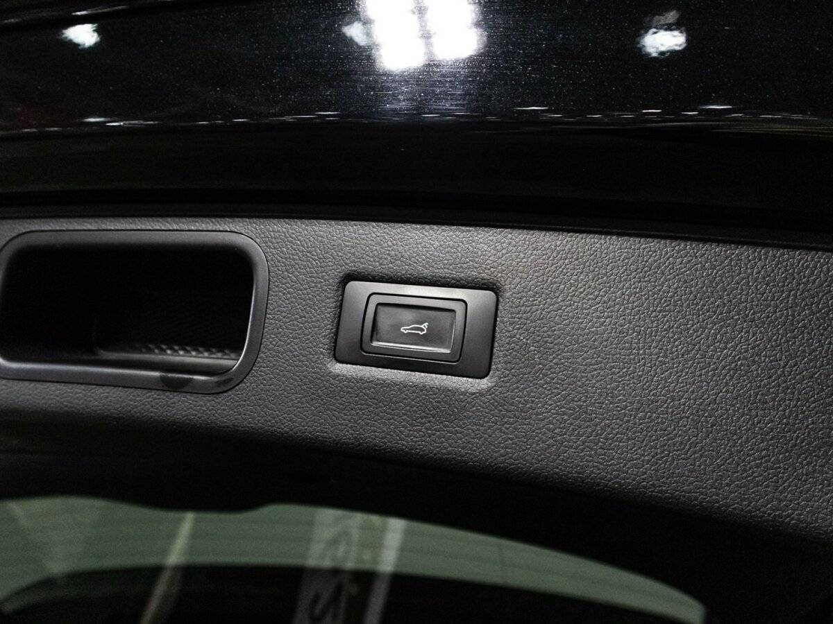 Voyah Free EVR, 2022 Фото №16