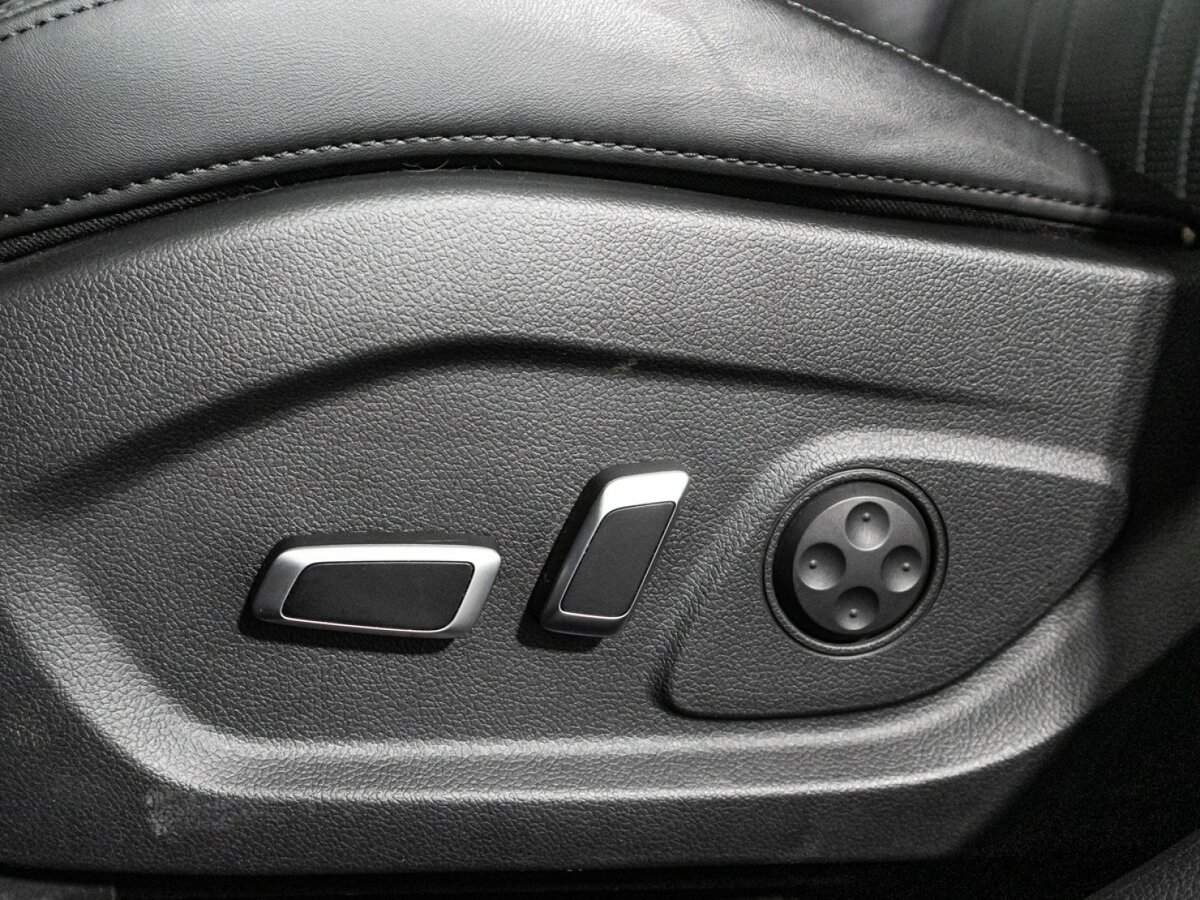 Voyah Free EVR, 2022 Фото №17