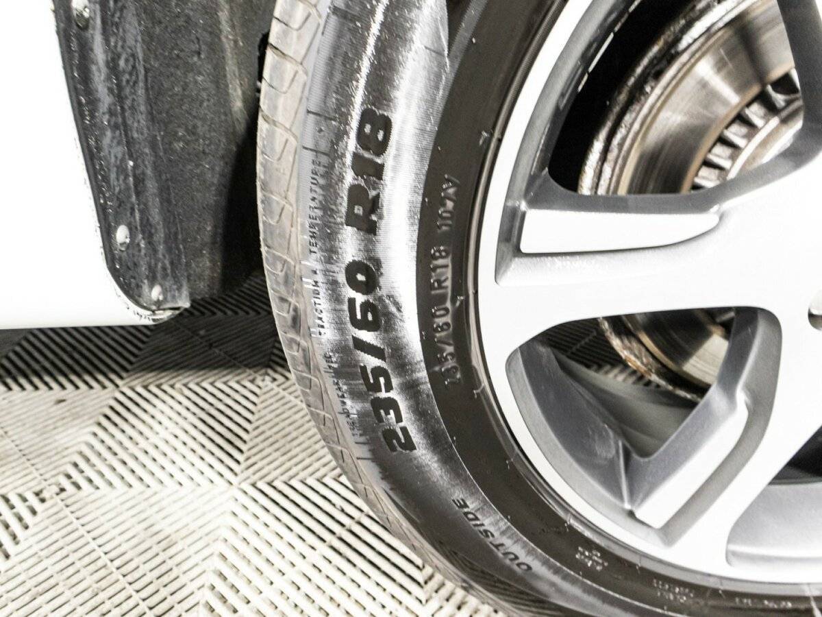 Volvo XC60, 2014 - 131 343 км. | Фото №6