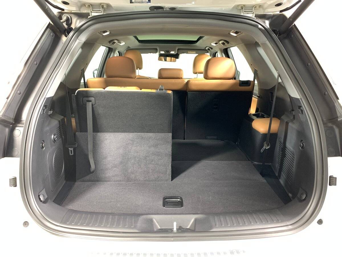 Changan CS95, 2023 Фото №21